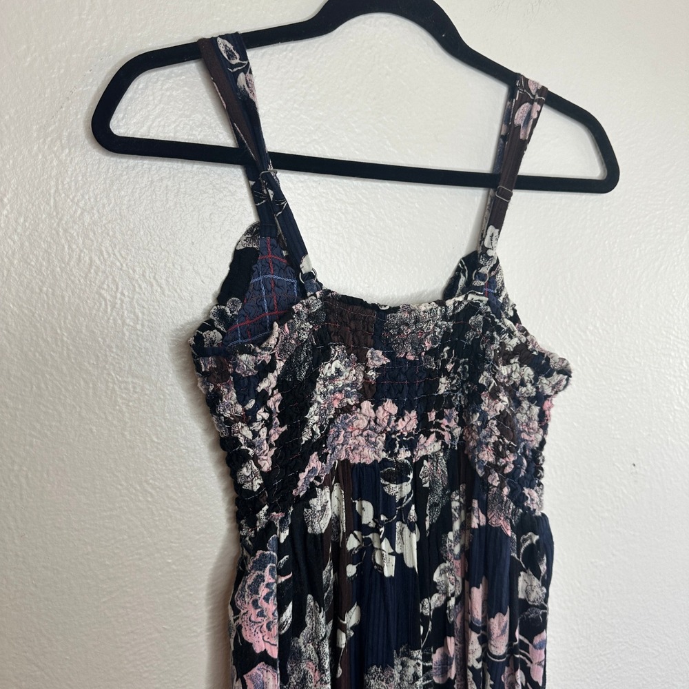 NWT Free People Melrose Wide Leg Jumpsuit Size XS Floral Print Smocked Waist - Picture 8 of 8
